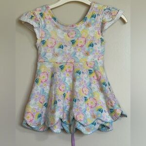 2T Love+Grow Floral Scalloped Tunic